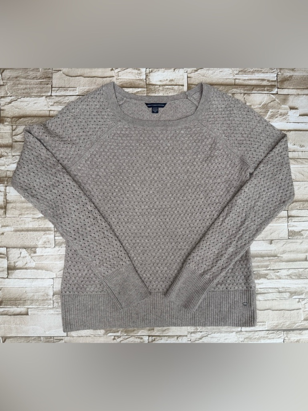 American Eagle Outfitters Taupe Eyelet Knit Women’s Crewneck Sweater Sz M